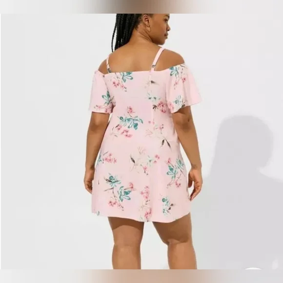Torrid Mini Challis Cold Shoulder Trapeze Dress Pink Floral Size 4X Viscose - Picture 2 of 15